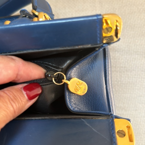 Revillon blue saffiano satchel leather bag made in Italy. Comes w/strap. - Picture 10 of 13